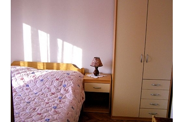 Croazia Privát Slatine, Esterno